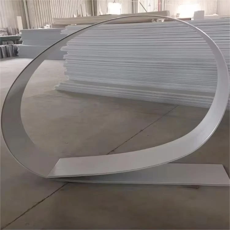 Nenfwd PVC Gwyn